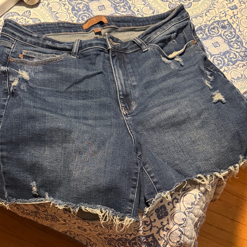 Judy Blue Dark Wash Distressed Jean Shorts